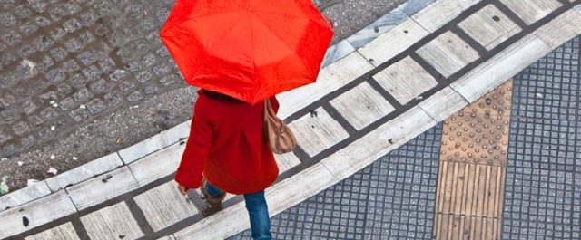 Βροχές, καταιγίδες και σημαντική πτώση της θερμοκρασίας