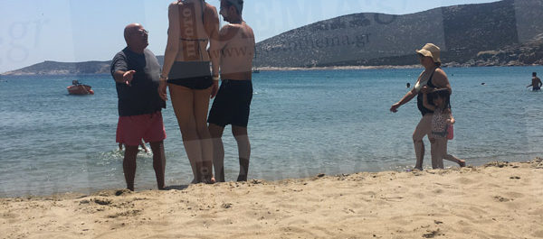 Διακοπές από τη Σίφνο άρχισε ο Κυριάκος και η Μαρέβα Μητσοτάκη