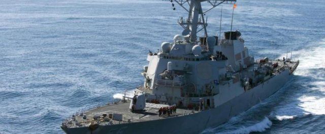 Σιγκαπούρη: 10 αγνοούμενοι από σύγκρουση αμερικανικού αντιτορπιλικού με δεξαμενόπλοιο