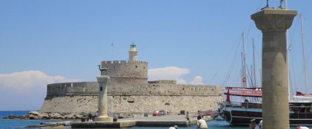 Πολιτικό άσυλο από Ελλάδα ζητούν κι άλλοι 17 Τούρκοι