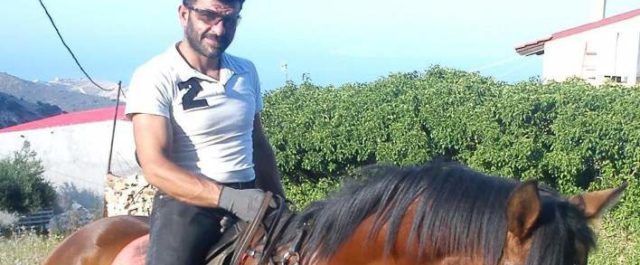 Τι να πει κανείς; Ο αδελφός του αδικοχαμένου πατέρα στην Κρήτη είχε σκοτωθεί σε τροχαίο