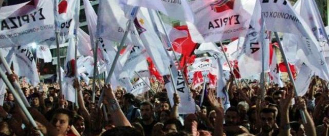 FT: “Ο ΣΥΡΙΖΑ αναβιώνει ριζοσπαστικές πολιτικές για να καθησυχάσει τη βάση του”