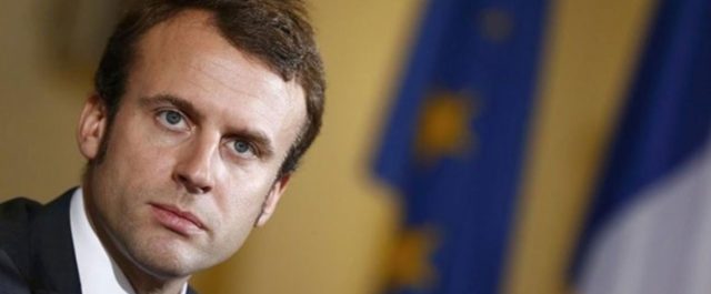 Ο Μακρόν βλέπει τη δημοτικότητά του στο ναδίρ – Από το 62% έπεσε στο 36%
