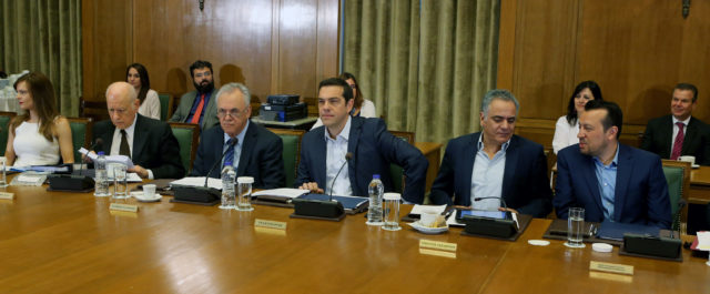 Τσίπρας σε υπουργούς: Μέχρι το Νοέμβριο όλα τα προαπαιτούμενα
