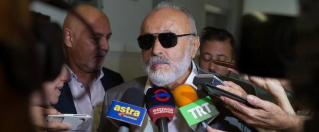 Το παρασκήνιο της “μη- παραίτησης” Κουρουμπλή- Οργή στο Μαξίμου