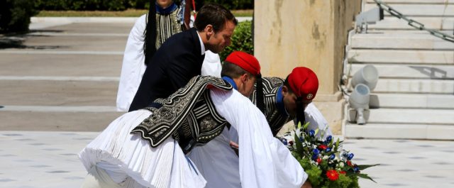 Τα “κλικ” της επίσκεψης του ζεύγους Μακρόν στην Αθήνα [εικόνες]