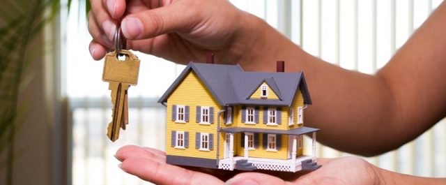 Φορολογική ενημερότητα με αντάλλαγμα υποθήκη ακινήτου ζητεί η Εφορία