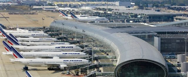 Χάος στα αεροδρόμια του πλανήτη από βλάβη σε λογισμικό