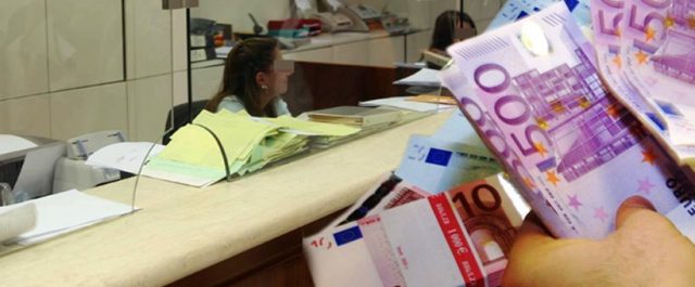 Νέα αύξηση (κατά 1,35 δισ. ) των καταθέσεων τον Αύγουστο
