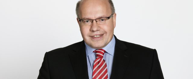 SZ: Φεύγει ο Σόϊμπλε, ο Άλτμαϊερ προσωρινός Υπ. Οικονομικών