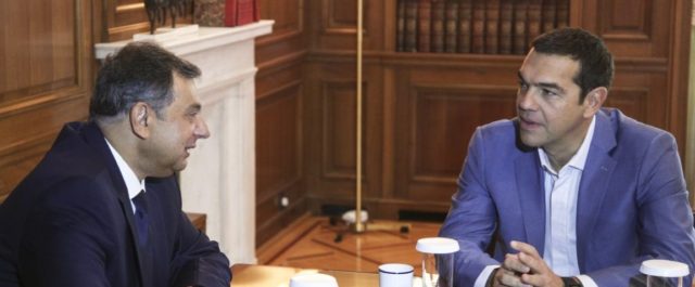 Αλ. Τσίπρας προς Κορκίδη: Υπάρχει ελπίδα για τον ακατάσχετο επιχειρηματικό λογαριασμό