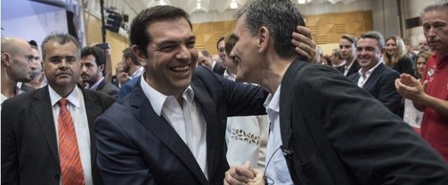 Το αστείο Τσίπρα στον Τσακαλώτο μετά την τοποθέτηση Σόιμπλε στην προεδρία της γερμανικής Βουλής (video)