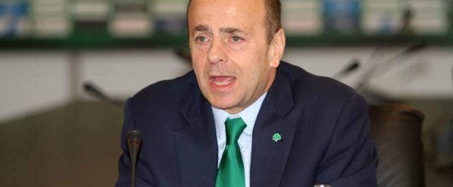 «Θύρα 13» σε Αλαφούζο: «Παράδωσε τις μετοχές χωρίς χρέη και φύγε»