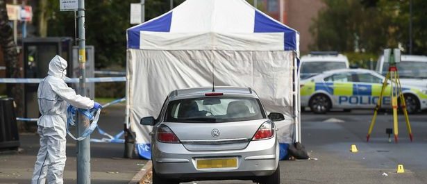 Μπέρμιγχαμ: Σύλληψη υπόπτου με μαχαίρι κοντά σε σιδηροδρομικό σταθμό