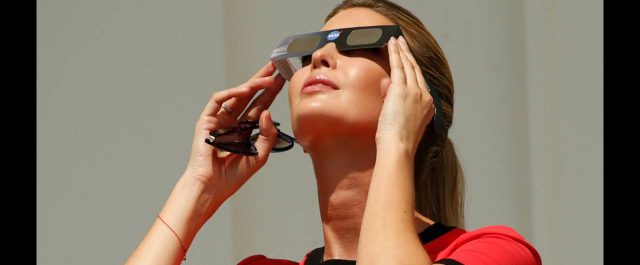 “Κάνε με …Ιβάνκα”: Χρυσές δουλειές για τους πλαστικούς χειρουργούς στη Ν. Υόρκη