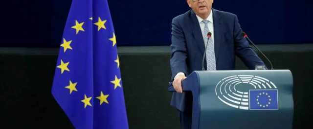 Γιούνκερ: Ευρωπαίος Υπ. Οικονομικών και ESM αντί ΔΝΤ