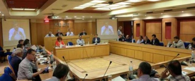 Αντάρτικο δήμων: Δεν καταθέτουν τα ταμειακά τους διαθέσιμα στην ΤτΕ