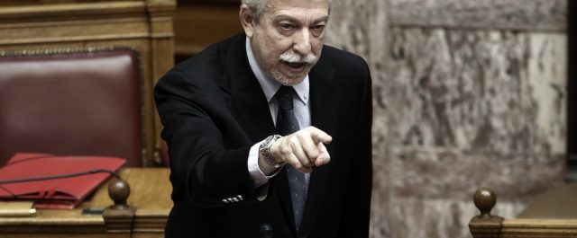 Βολές Κοντονή κατά Μητσοτάκη για τις καθυστερήσεις στη Δικαιοσύνη