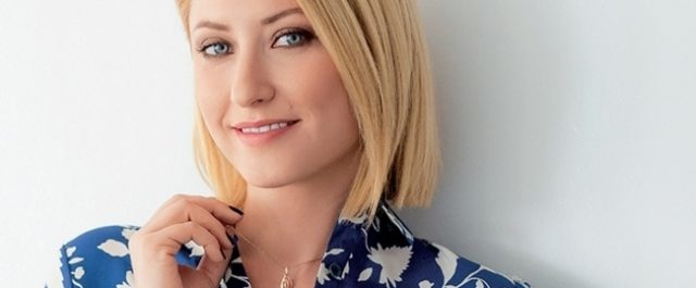 Η Σία Κοσιώνη με μαγιό στην Αντίπαρο λίγο πριν γεννήσει!