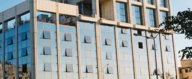 Απέλυσαν τρεις αθλητικογράφους από τον ΣΚΑΪ