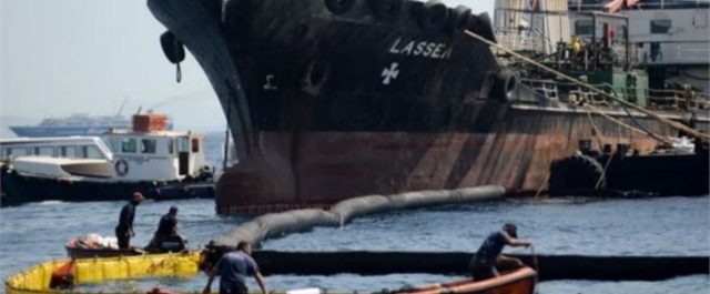 Ολοκληρώνεται η απάντληση, δύο χρόνια φυλακή στον πλοίαρχο του Lassea