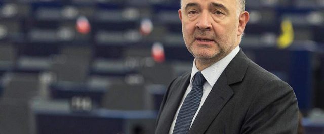 Μοσκοβισί στο ΑΠΕ: “Οι επενδυτές κοιτούν ξανά την Ελλάδα με συμπάθεια”