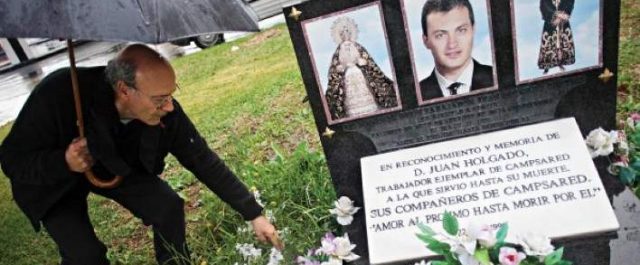 Συγκλονίζει ο πατέρας που “έγινε” μαφιόζος για να βρει τους φονιάδες του γιου του! [εικόνες]