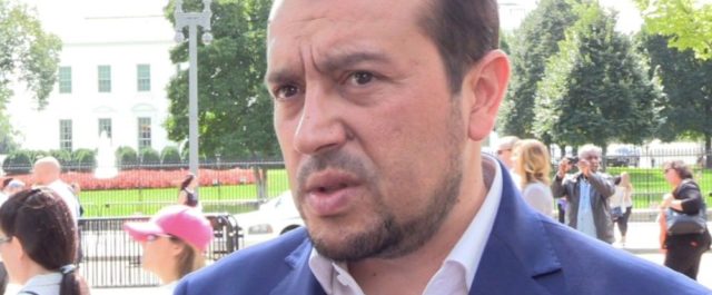 Παππάς στο Bloomberg: “Καθαρή έξοδος από το πρόγραμμα τον Αύγουστο του 2018”