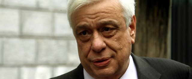 Παυλόπουλος: Ο γερμανικός λαός να δώσει απάντηση στα υπολείμματα του ναζισμού