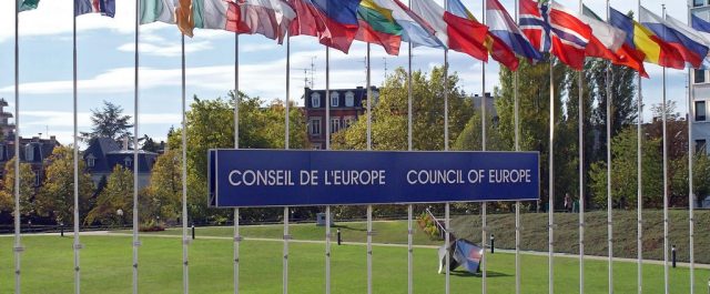 Επίσημα εκτός διαδικασίας υπερβολικού ελλείμματος η Ελλάδα