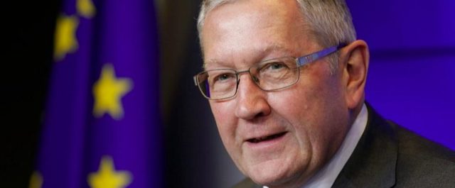 Ρένγκλινγκ: Η Ελλάδα μπορεί να βγει από τα μνημόνια σε 10 μήνες και να χρηματοδοτείται από τις αγορές