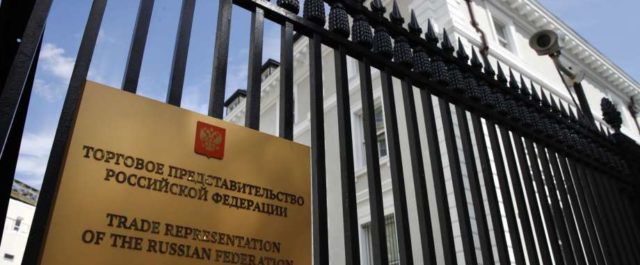 Ρωσία vs ΗΠΑ: “Καταφανώς εχθρική ενέργεια το κλείσιμο διπλωματικών μας εγκαταστάσεων”