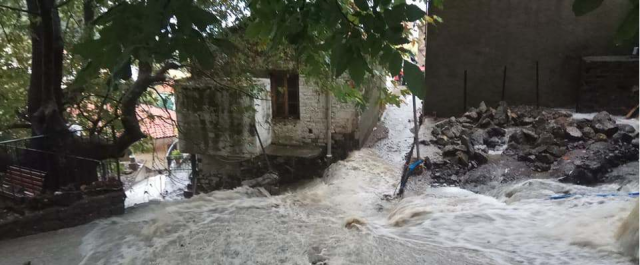 Σε κατάσταση έκτακτης ανάγκης η Σαμοθράκη, καταστροφές και στην Θάσο! [εικόνες]