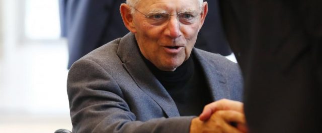 Reuters:Γιατί η Μέρκελ πιέζει τον Σόϊμπλε να αναλάβει πρόεδρος της Βουλής