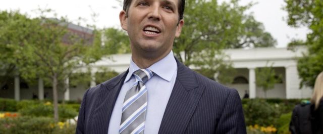 Ο γιος Τραμπ παραδέχθηκε συνάντηση με Ρωσίδα δικηγόρο για να μάθει για την υγεία της Χίλαρι!