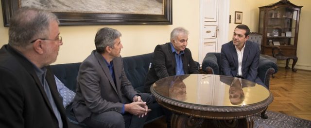 “Το Μπελογιάννης και τα μάτια σου”! Η ατάκα Τσίπρα στον δήμαρχο