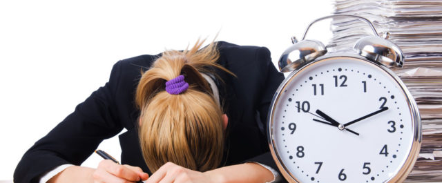 Πρόστιμα 277.500 ευρώ για 25 περιπτώσεις αδήλωτης υπερωριακής εργασίας