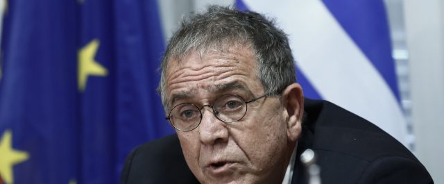 Ο Μουζάλας στην Άγκυρα για το προσφυγικό