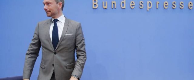 Λίντνερ (FDP): “Κούρεμα” χρέους μόνο με Grexit