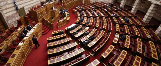 Τέσσερις βουλευτές του ΣΥΡΙΖΑ εξέφρασαν επιφυλάξεις για το νομοσχέδιο