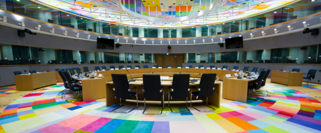 Αλλαγή στο παρά πέντε τόπου συνεδρίασης Συνόδου Κορυφής!