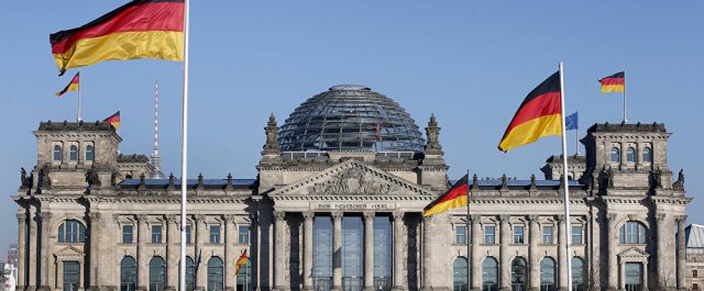 “Η Γερμανία δεν έχει αλλάξει θέση για το ελληνικό χρέος”