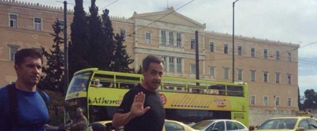 Ο Σαρκοζί έκανε τζόκινγκ στο Σύνταγμα [εικόνες]