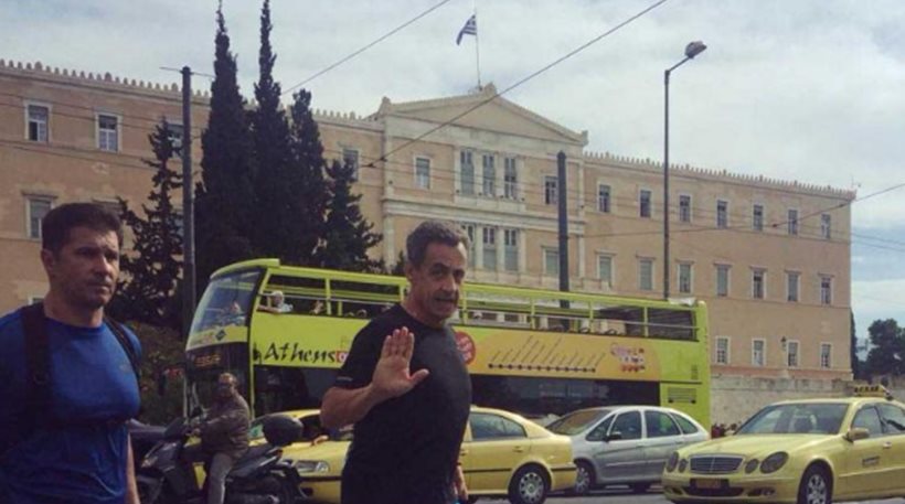 Ο Σαρκοζί έκανε τζόκινγκ στο Σύνταγμα [εικόνες]