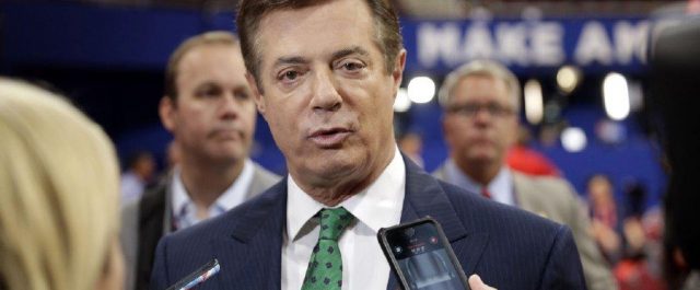 Γιατί παραδίδεται στις Αρχές πρώην στενός συνεργάτης Τραμπ!