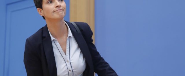 Γερμανία: Κόμμα ιδρύει η πρώην αρχηγός του ακροδεξιού AfD