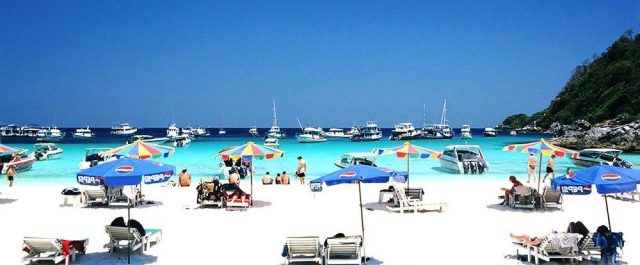 Ταϊλάνδη: Απαγόρευση καπνίσματος σε 20 δημοφιλείς παραλίες