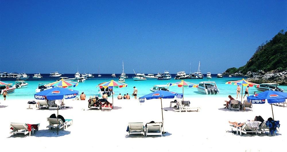 Ταϊλάνδη: Απαγόρευση καπνίσματος σε 20 δημοφιλείς παραλίες