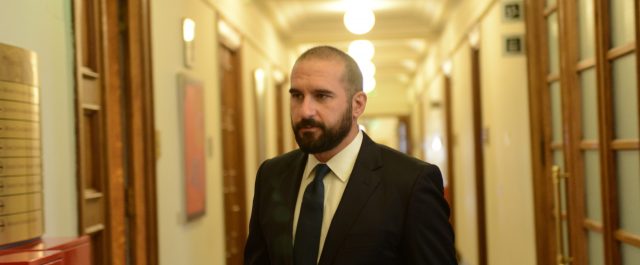 Τζανακόπουλος: “Δεν τίθεται θέμα νέων μέτρων”, τι απαντά η ΝΔ