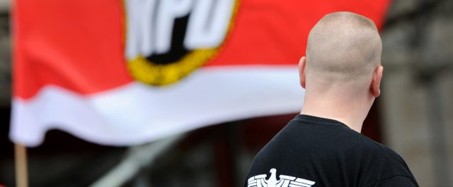 Η ΕΕ κόβει τη χρηματοδότηση ακροδεξιών κομμάτων- Αφορά και την Χ.Α